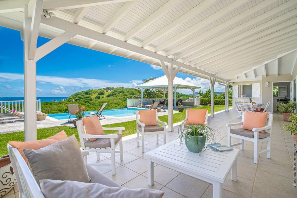 Location_Villa_Le_Vauclin_Martinique_12 personnes-salon extérieur